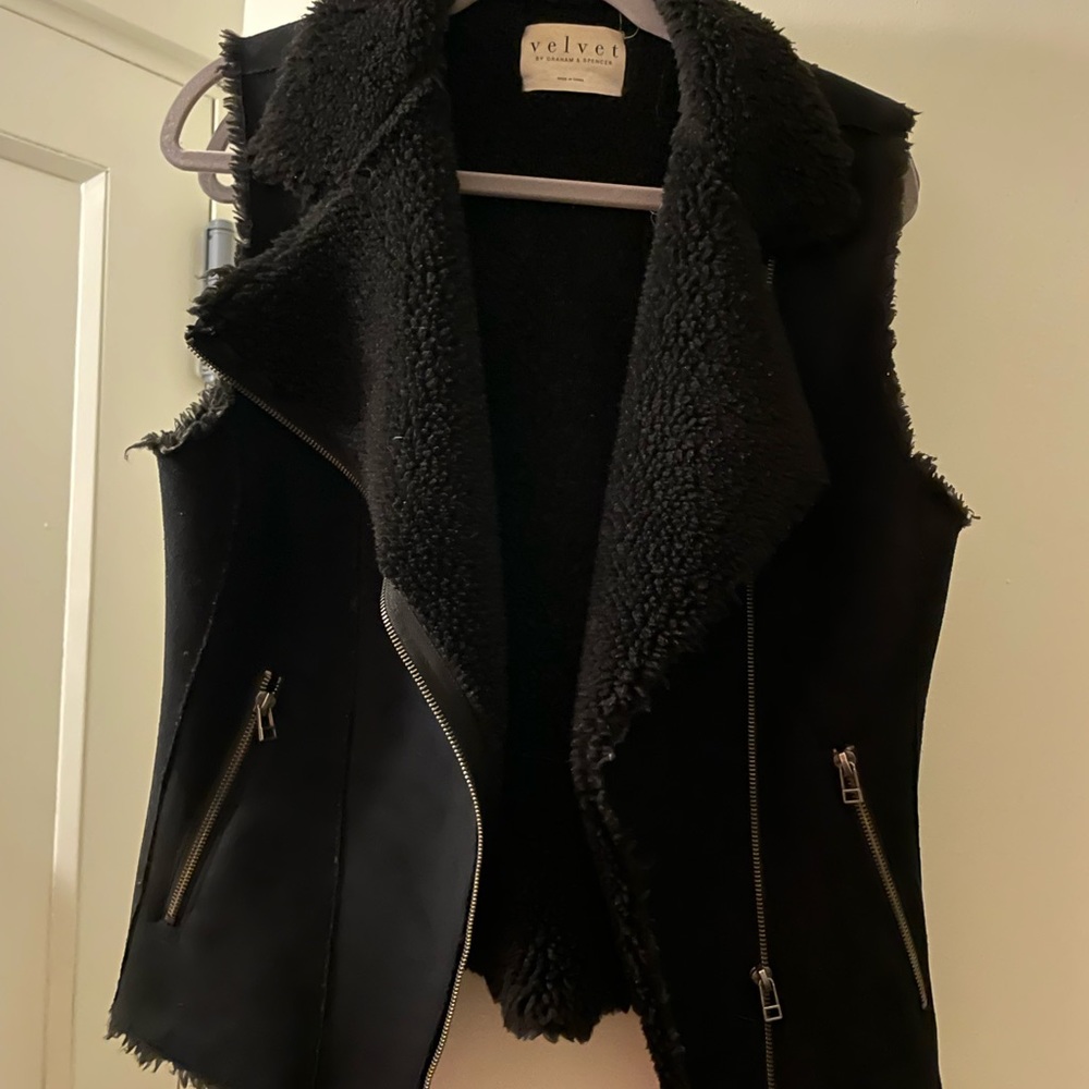Shearling fur and suede black vest by Velvet